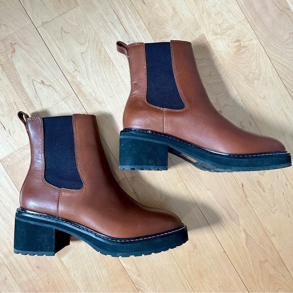 Leather Carina Platform Chelsea Boots